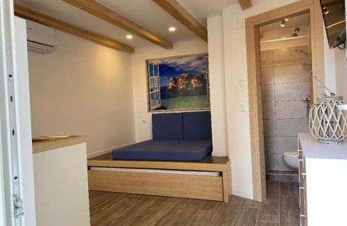 Prvic Luka Apartment | Guest Rated 10/10: Studio Mirjana with Oceanfront Views