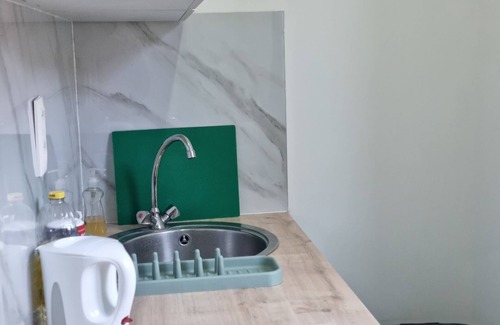 Sint-Jans-Molenbeek Apartment | Studio moderne & lumineux