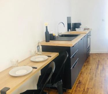 Cholet Apartment | Modern and Comfortable Studio Le Nid - Rated 9.1/10