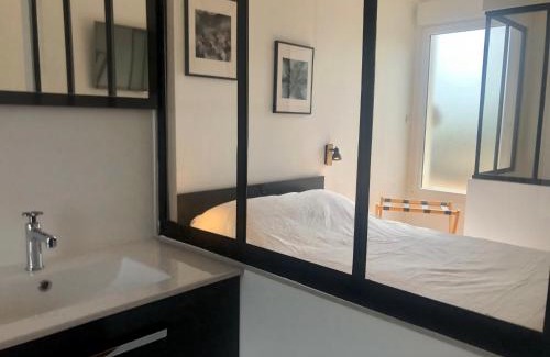 Cholet Apartment | Modern and Comfortable Studio Le Nid - Rated 9.1/10