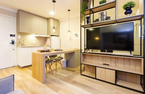 Bigorrilho Apartment | Modern Studio in Soho Life - Guest Rated 9.7/10