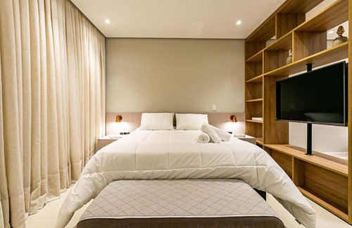 Centro Apartment | Modern Studio in Club-Like Condo with Top Amenities