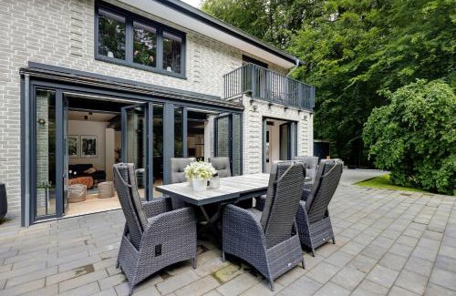 Neu Wulmstorf House | Unforgettable Studio mt nine: 10/10 Rated, Pet Friendly