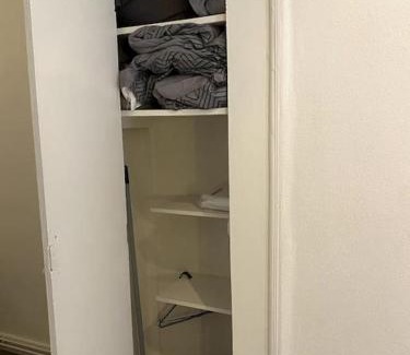 Poincare - Foch - Anatole France - Croix de Bourgogne Apartment | Budget-Friendly Studio Nancy Centre-Gare with Family Amenities