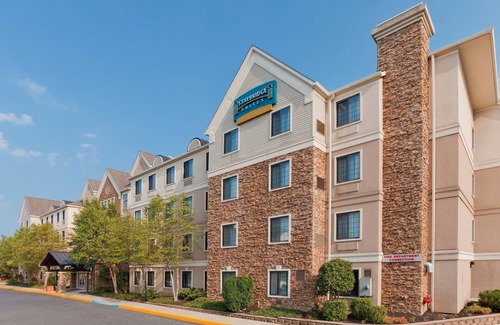 Allentown Apartment | Convenient Studio Near ABE with 24h Airport Shuttle