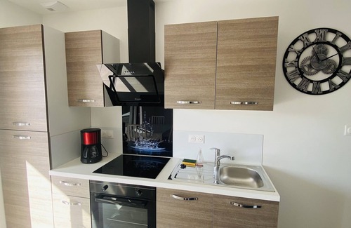 Olonne-sur-Mer Apartment | Cozy Studio Near Beaches with Oceanfront Views and Pool