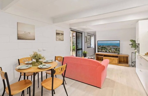 Nelson Bay House | Rustic Studio Nelson: Pet-Friendly Coast House Near Beach