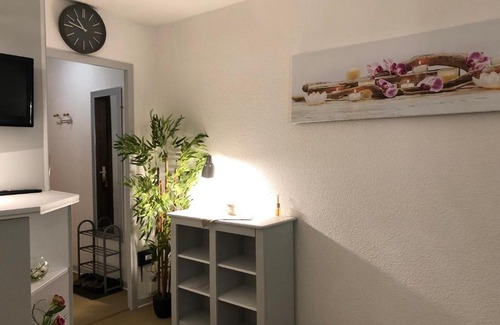 Fabron Apartment | Cozy Studio Near the Sea with Pool Access and Great Reviews