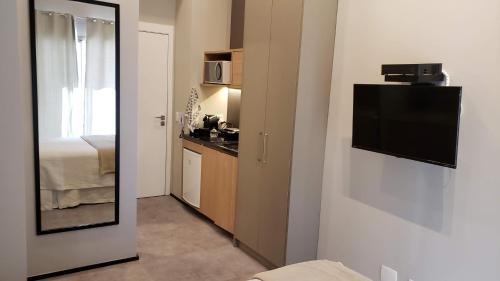 Sao Paulo Apartment | Chic Studio in Vila Madalena with Ocean View & Pool