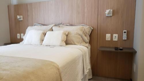 Sao Paulo Apartment | Chic Studio in Vila Madalena with Ocean View & Pool