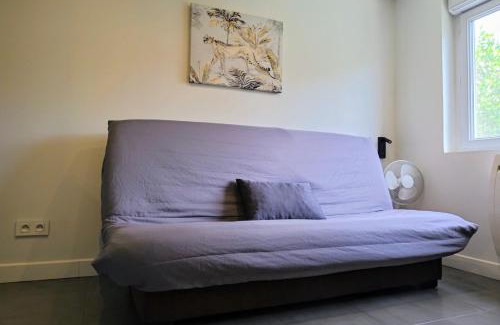 Muret Villa | Inviting Studio Occitanie with Garden & Family-Friendly Amenities
