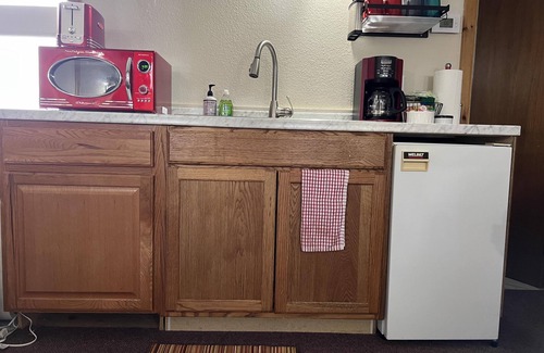 Paradise Apartment | Studio On Lake Superior near Whitefish Point and Tahquamenon Falls