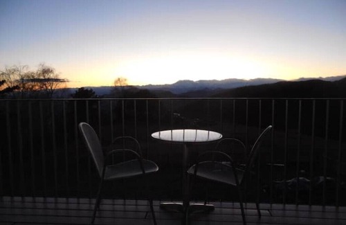 Castel San Pietro Apartment | Cozy Studio on Monte Generoso with Breakfast & Kitchen