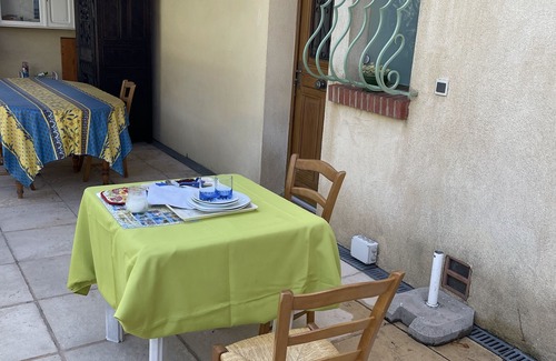 Le Lavandou Apartment | Ideal Studio Villa with Pool and Oceanfront Access