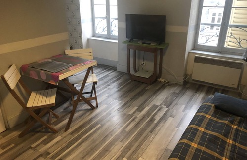 Contrexeville Apartment | Perfect Studio by the Casino with Pool and Ocean View