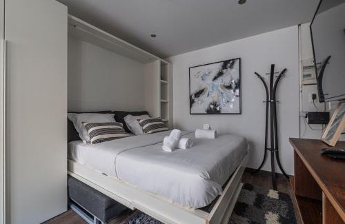 Krutenau Apartment | Budget-Friendly Studio Or in the Heart of Krutenau