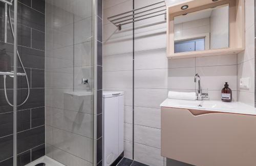 Krutenau Apartment | Budget-Friendly Studio Or in the Heart of Krutenau