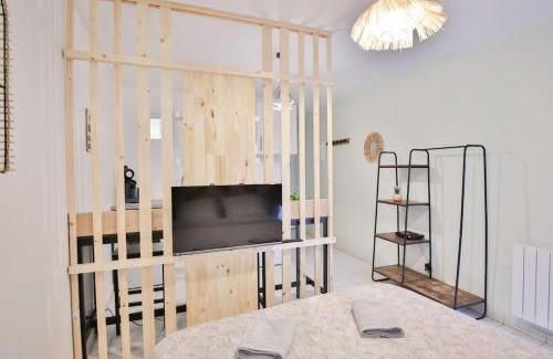 Auxerre Apartment | Peaceful Studio with Free Parking and Child-Friendly Amenities