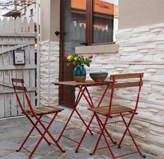 Panagyurishte Apartment | Inviting Studio Panagyurishte: Top-Rated with Great Amenities