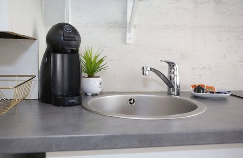 Vivienne Apartment | Cozy Parisian Studio Opposite Musée Grévin - Ideal for Families