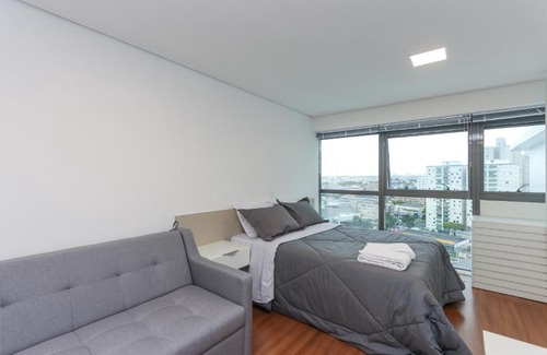 Reboucas Apartment | Cozy Studio Pequim - Central Location with Pool Access