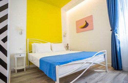 Stari Banovci Apartment | Vibrant Studio Pop Art: Guest Rated 9.8, Child Friendly