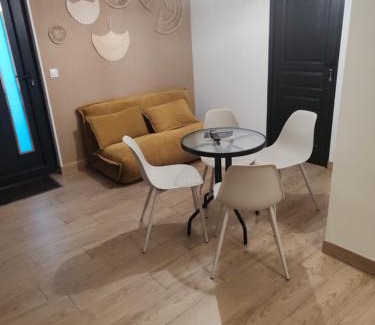 Saint-Aignan-Grandlieu House | Convenient Accommodation Near Nantes Airport for Families