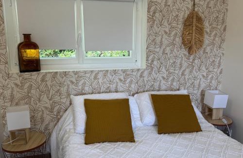 Saint-Aignan-Grandlieu House | Convenient Accommodation Near Nantes Airport for Families