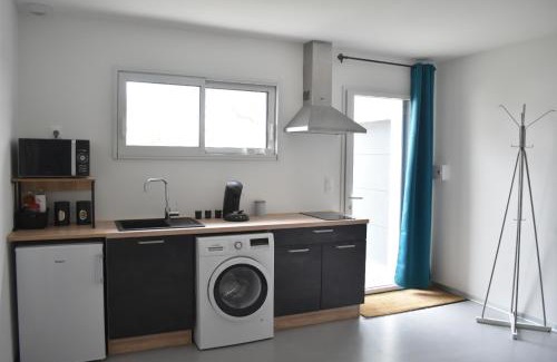 Sainte-Flaive-des-Loups House | Pet-Friendly Studio: Guest Rated 9.8/10 for Your Comfort