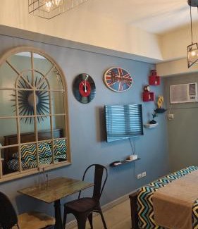 Legazpi Village Apartment | Studio Premier Suite Makatii by Christine Suites PH