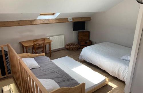 Saint-Jean-le-Blanc Apartment | Cozy Studio Near Orleans Center with Pet-Friendly Amenities