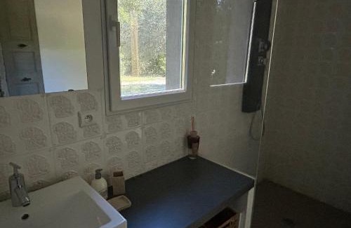 Grans Apartment | Studio provençal de charme - Domaine avec piscine