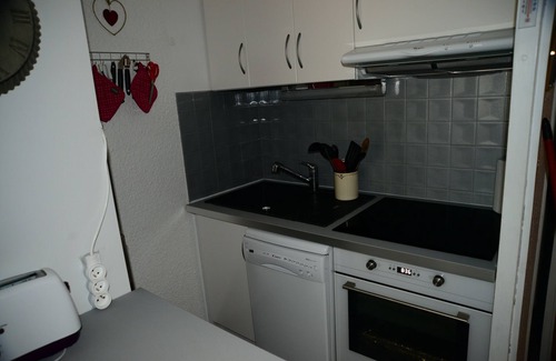 La Salle-les-Alpes Apartment | Cozy Studio Retreat for 4 Near Serre Chevalier Slopes