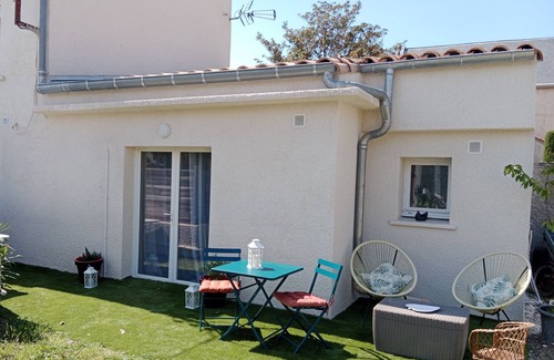 Salleles-d'Aude Apartment | Beautiful Studio with Garden Near Narbonne - Rated 10/10