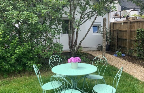 Auray Apartment | Studio Rénové au Calme