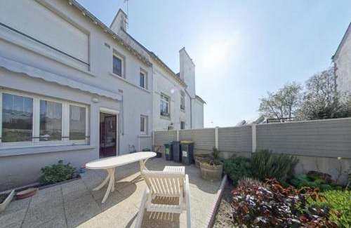 Port-Louis Apartment | Cozy Studio Port-Louis: Ideal for Couples and Families