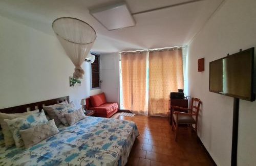 Sainte-Anne Apartment | Budget-Friendly Stay at Studio Résidence Tobago with Pool
