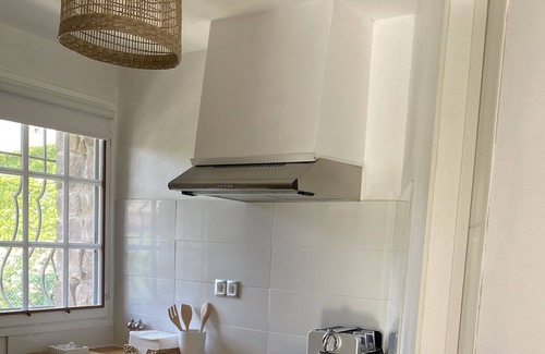 Figanieres House | Studio Refait à Neuf Dans une Propriété de Charme Avec Piscine, Entre mer et lac