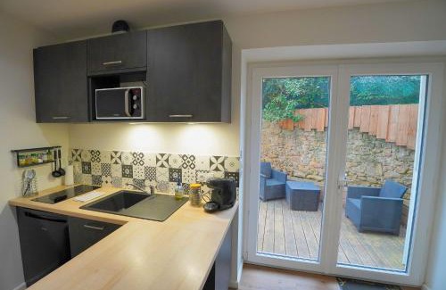 Grezieu-la-Varenne Apartment | Beautiful Studio with Terrace & Scenic Outdoor Space