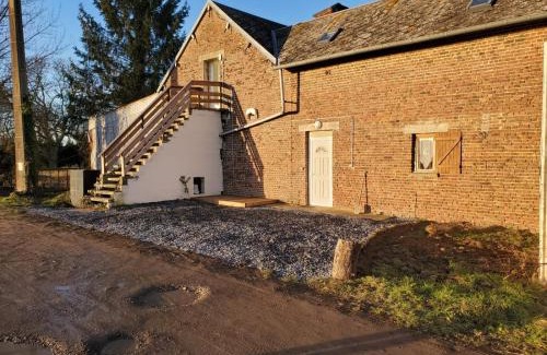 Essigny-le-Grand Apartment | Comfortable Studio at Ferme de la Manufacture - Pet Friendly