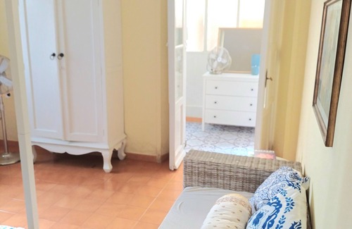 Sallustiano House | Studio room with private terrace, kitchen in Rome center