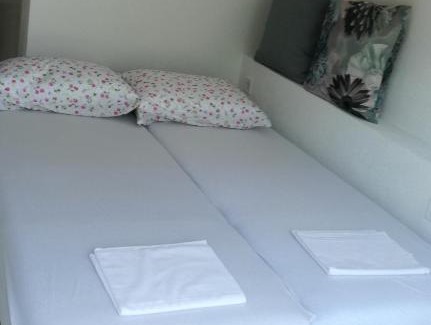 Orahovac Apartment | Cozy Studio S with Private Beach and Ocean View
