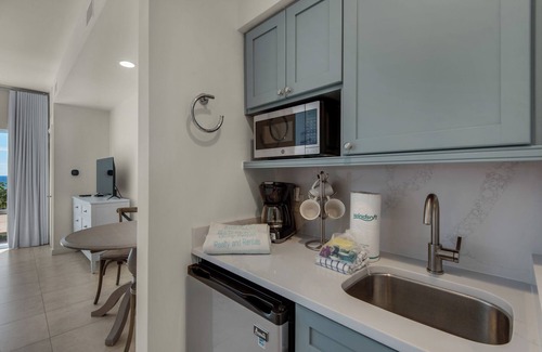 Four Mile Village Condo | SanDestin Studio: Steps from Beach with Pool & Ocean View