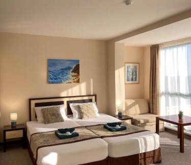 Golden Sands Apartment | Studio Sea View - Golden Sands