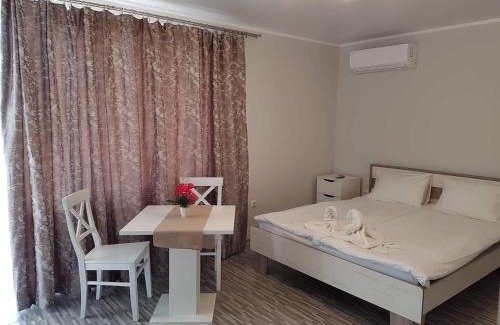 Primorsko Apartment | Exceptional Studio SeaDream: Pet-Friendly & Oceanfront Oasis