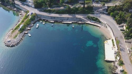 Medvinjak Apartment | Seaview Studio Seka: Guest Rated 9.7 for Your Getaway