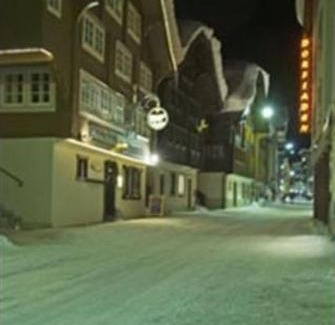 Andermatt Apartment | Cozy Studio Skiklub - Family and Pet Friendly Getaway