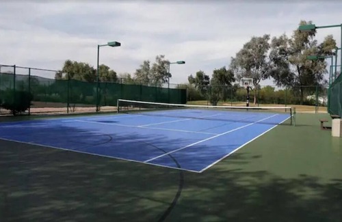 South Mountain Apartment | Cozy Studio for 4 at Legacy Golf Resort - Family Friendly