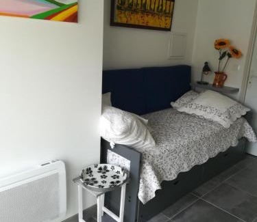 Colombiers Apartment | Oceanfront Studio Soleil with Ocean Views - Rated 9.3/10