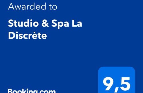 Saint-Evarzec Apartment | Relax at Studio & Spa La Discrète - Rated 9/10 with Hot Tub